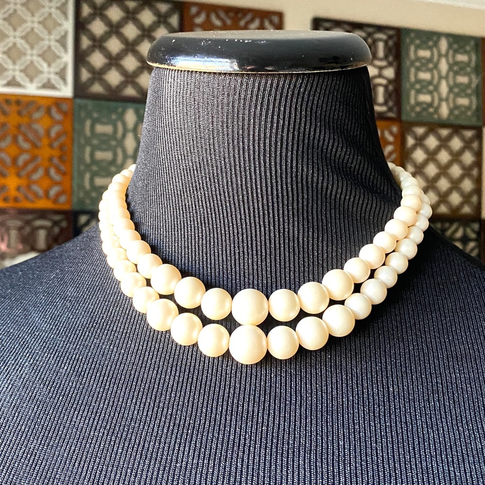 Nordstrom faux Pearl necklace gradient beads ivory double strand adjustable vtg - Picture 3 of 7